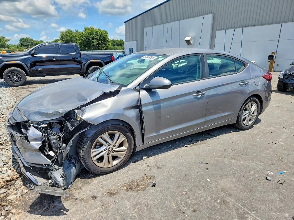 2019 HYUNDAI Elantra