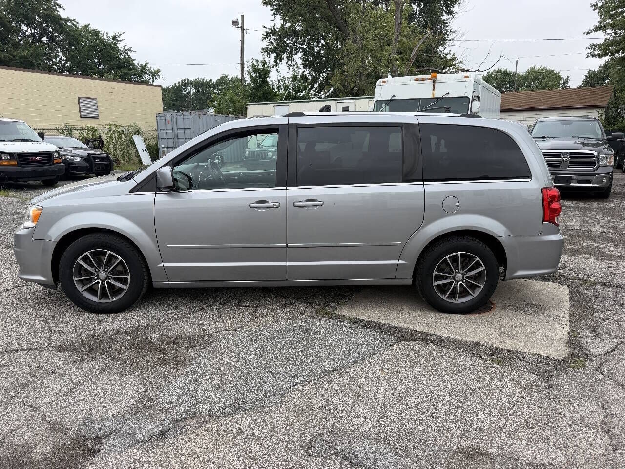 2017 DODGE Grand Caravan