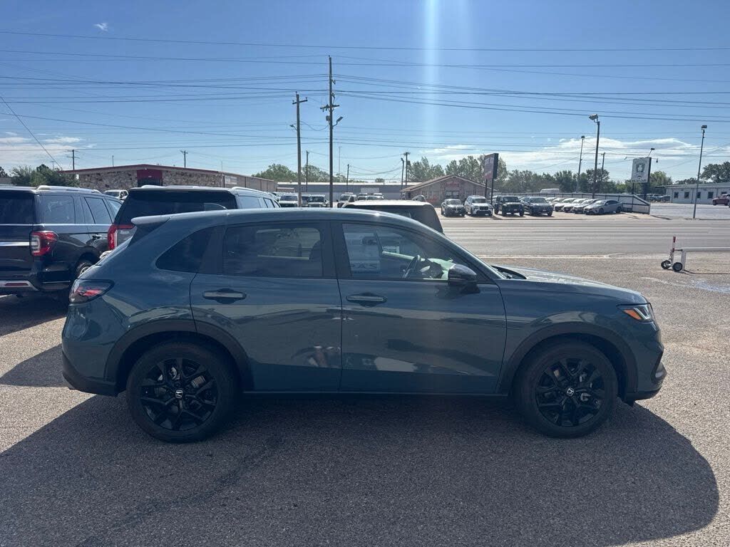 2025 HONDA HR-V