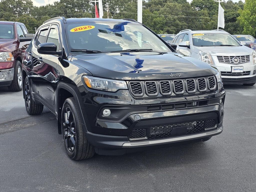 2025 JEEP Compass