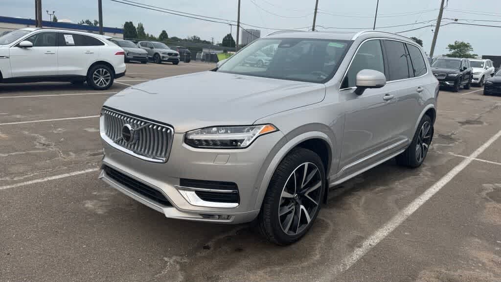 2024 VOLVO XC90