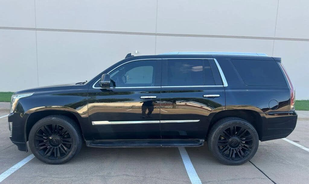 2015 CADILLAC Escalade