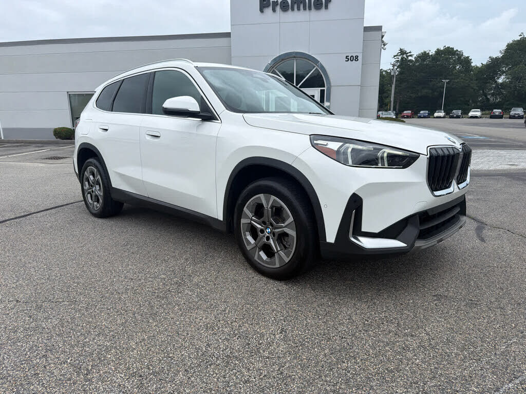 2023 BMW X1