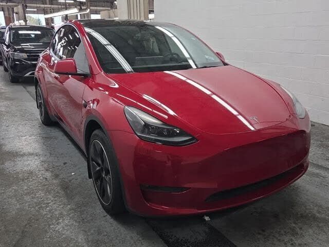 2022 TESLA Model Y