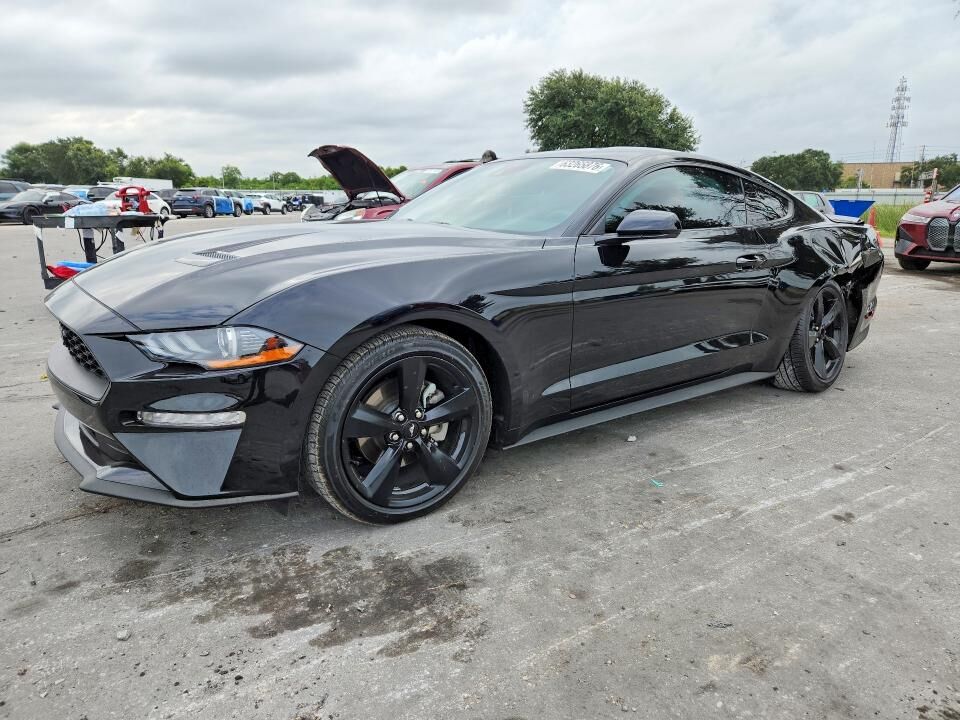 2021 FORD Mustang