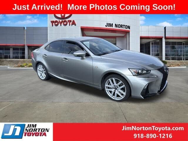 2020 LEXUS IS