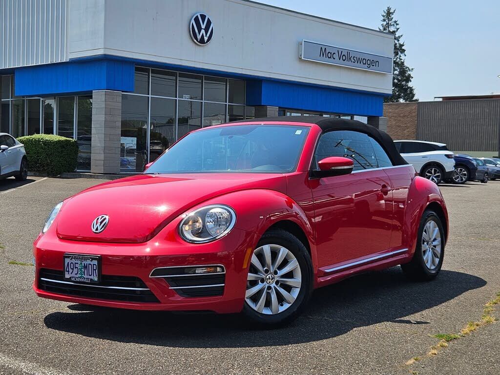 2018 VOLKSWAGEN Beetle
