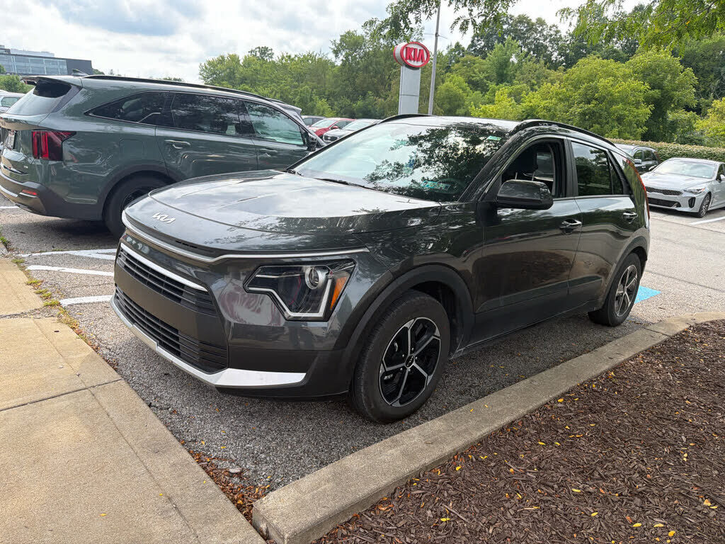 2025 KIA Niro