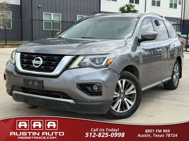 2017 NISSAN Pathfinder