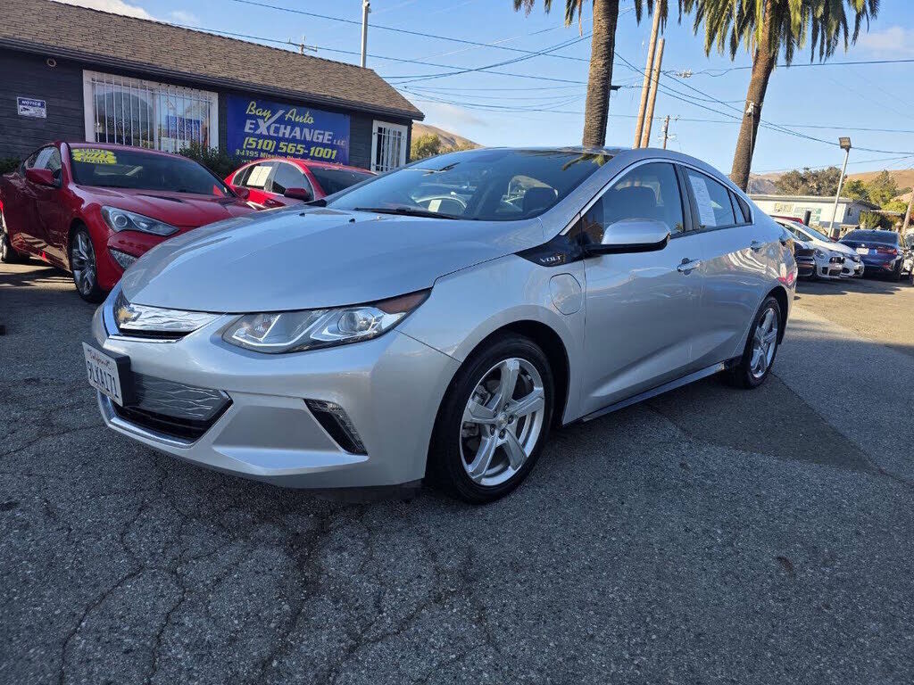 2018 CHEVROLET Volt