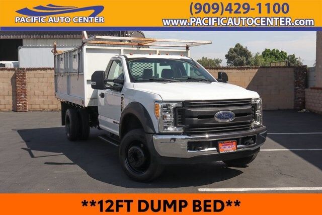 2017 FORD F-550
