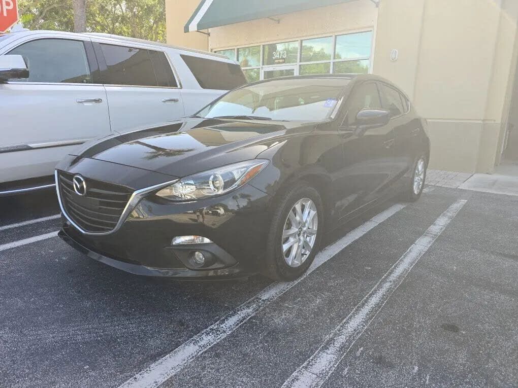 2015 MAZDA Mazda3