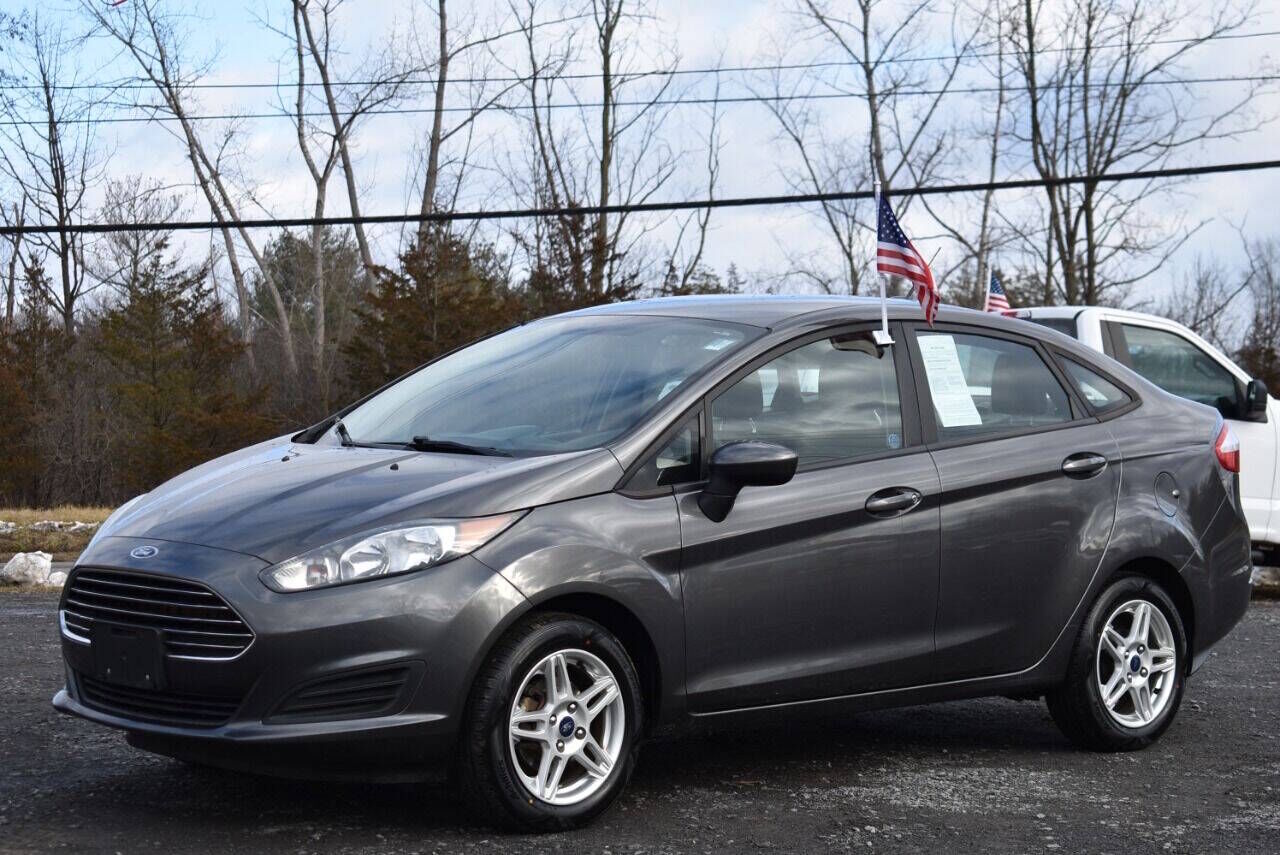 2017 FORD Fiesta