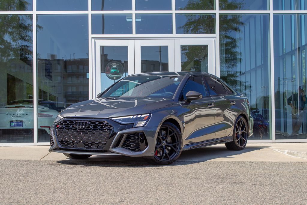 2024 AUDI RS3