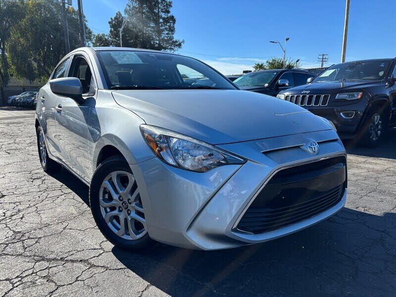 2018 TOYOTA Yaris