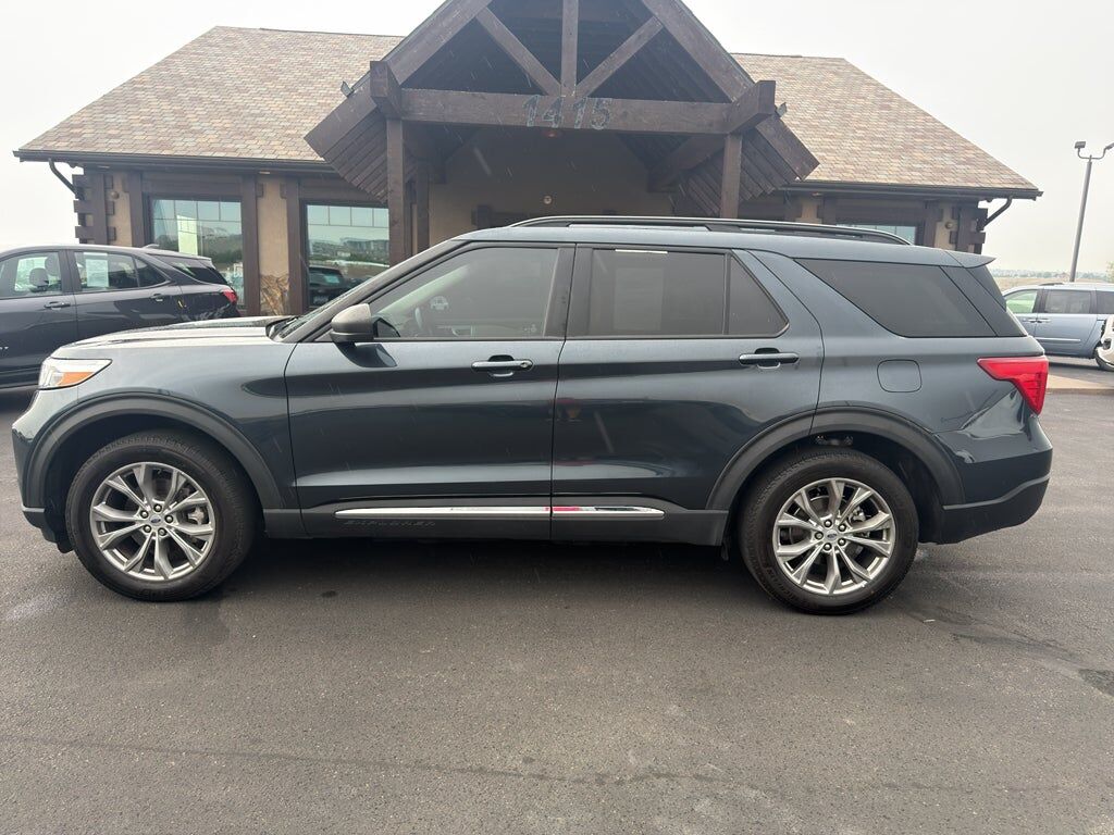 2022 FORD Explorer