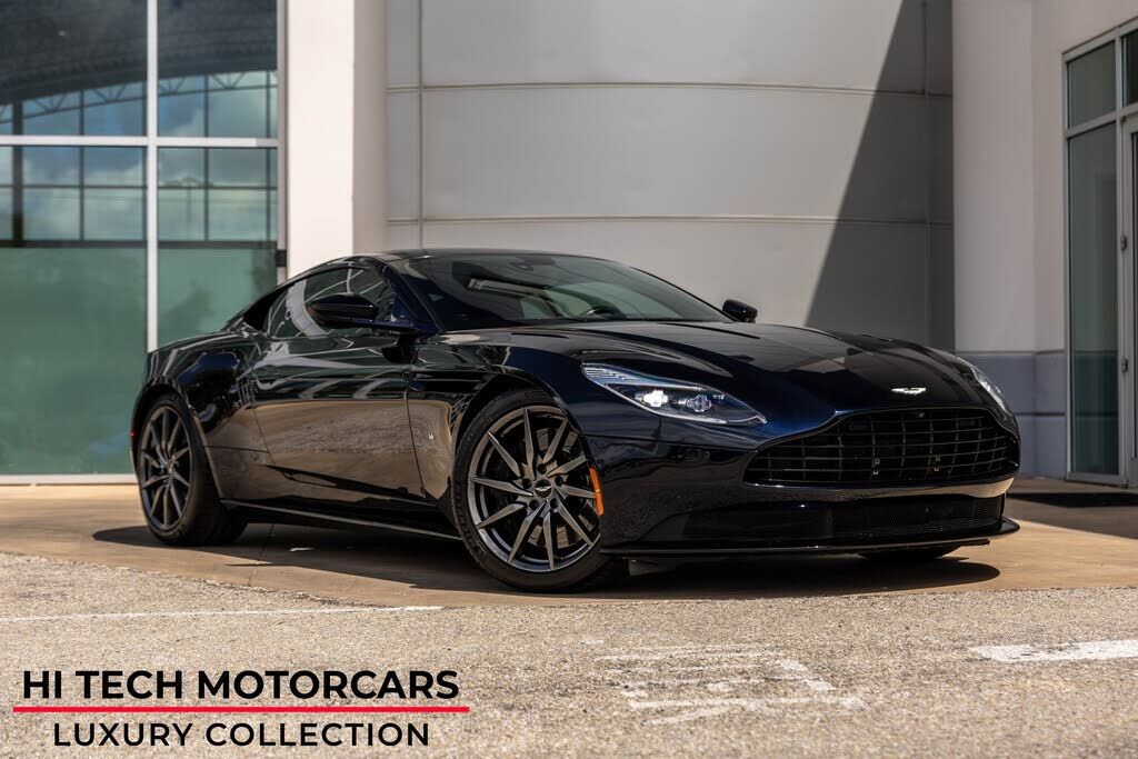 2017 ASTON MARTIN DB11