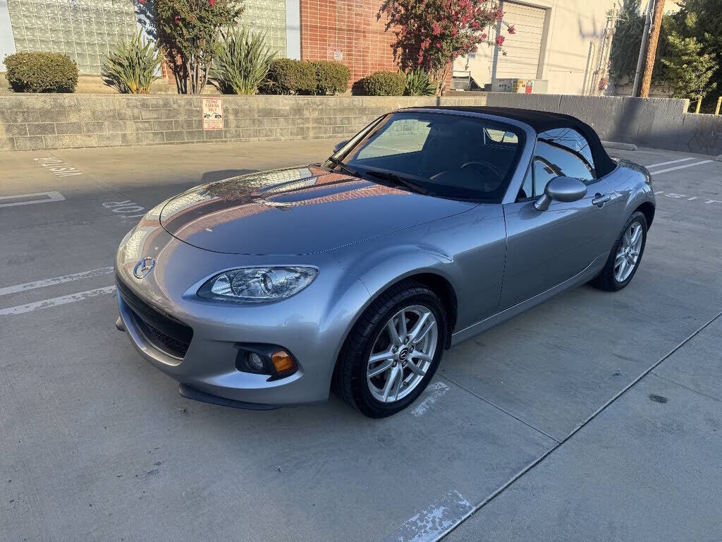 2015 MAZDA MX-5