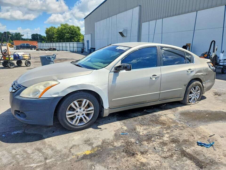 2012 NISSAN Altima