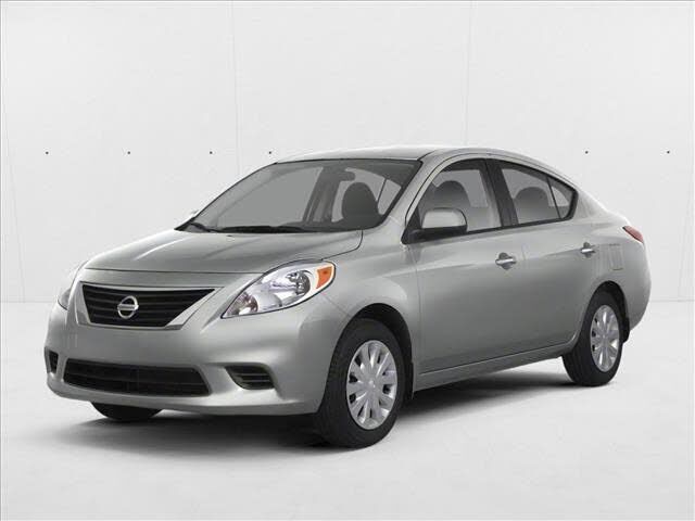 2012 NISSAN Versa