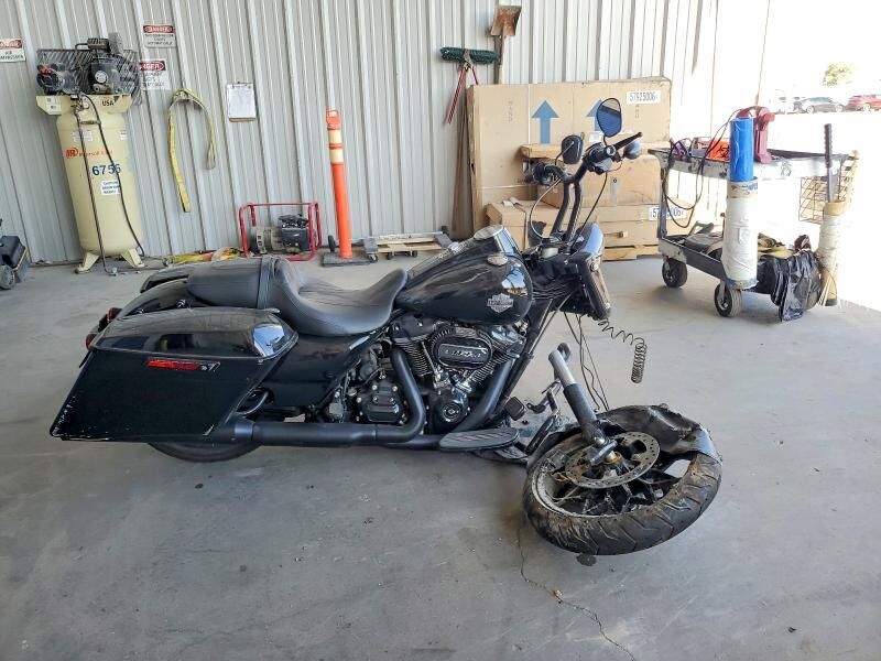 2025 HARLEY DAVIDSON Road King