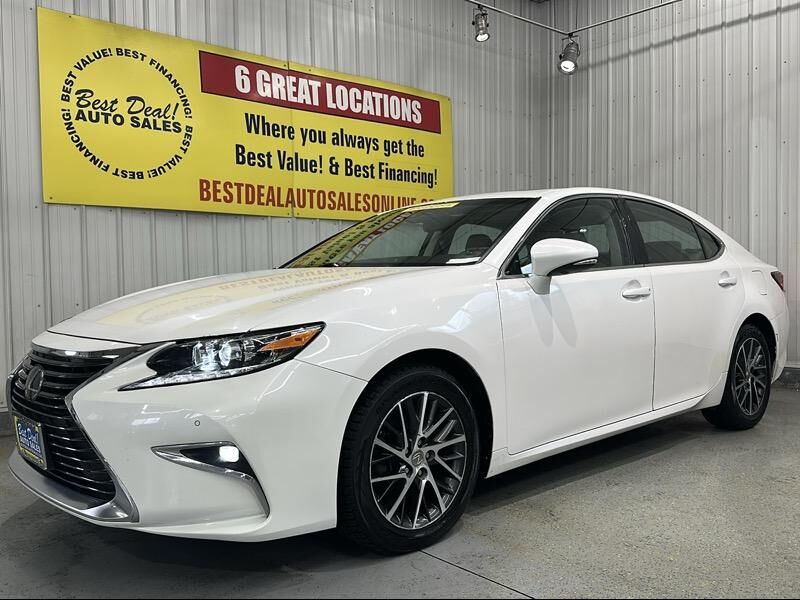 2017 LEXUS ES