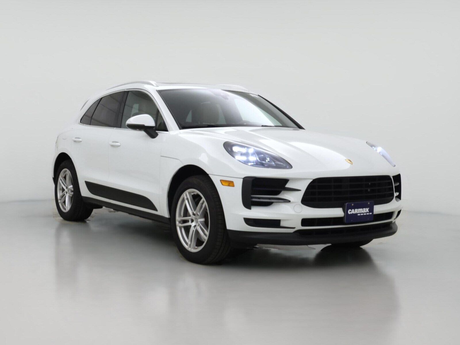 2020 PORSCHE Macan