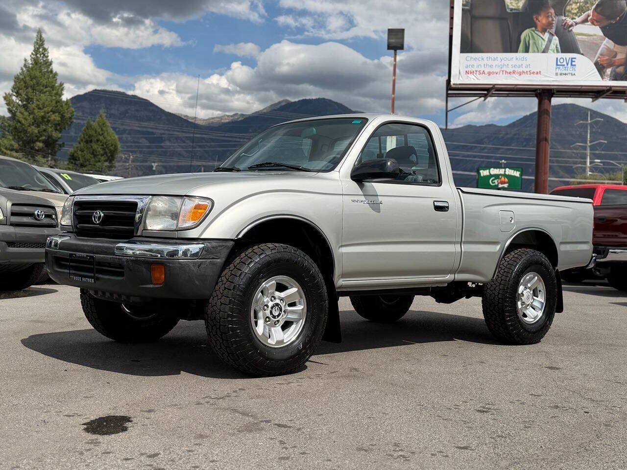 2000 TOYOTA Tacoma