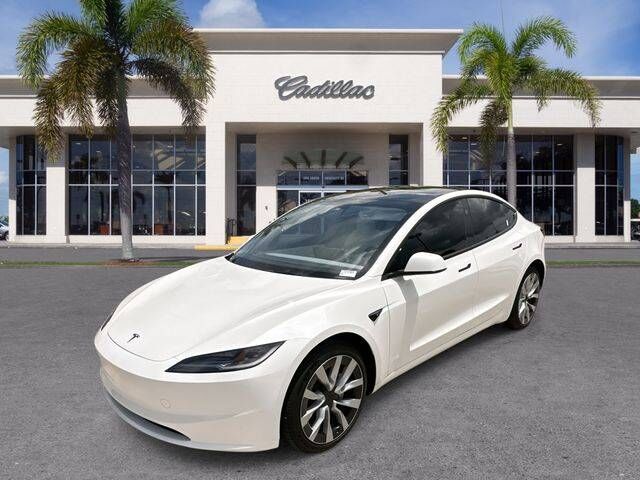 2026 TESLA Model 3