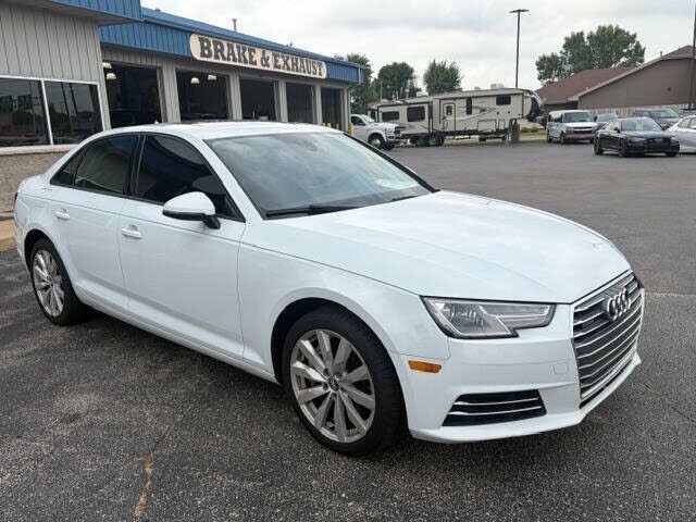 2017 AUDI A4