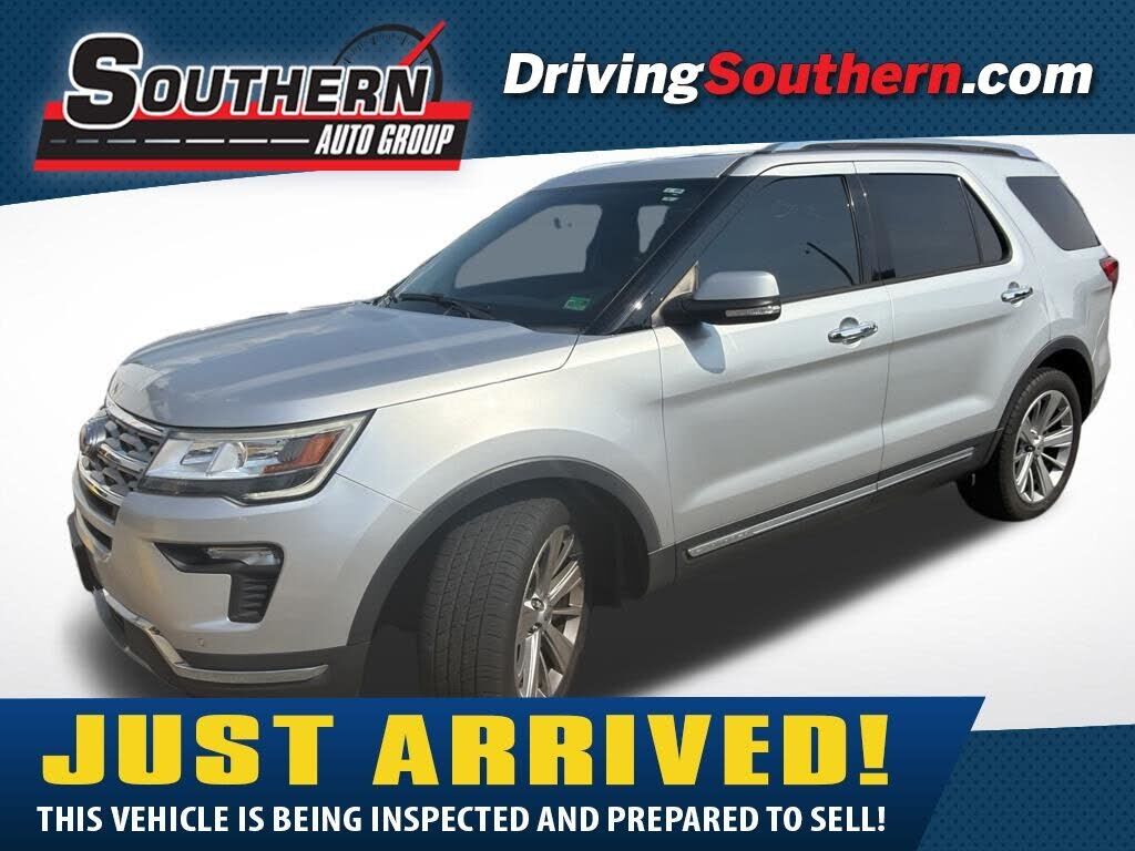 2018 FORD Explorer