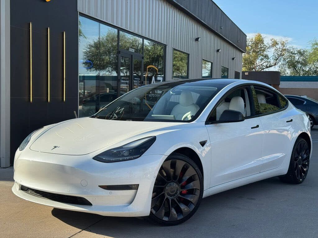 2021 TESLA Model 3