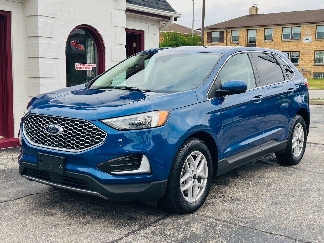 2024 FORD Edge