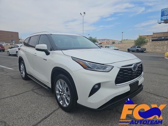 2020 TOYOTA Highlander