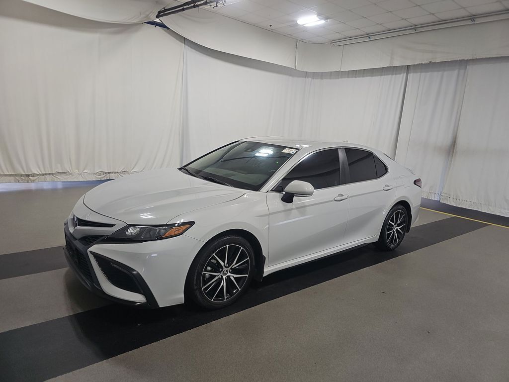 2023 TOYOTA Camry