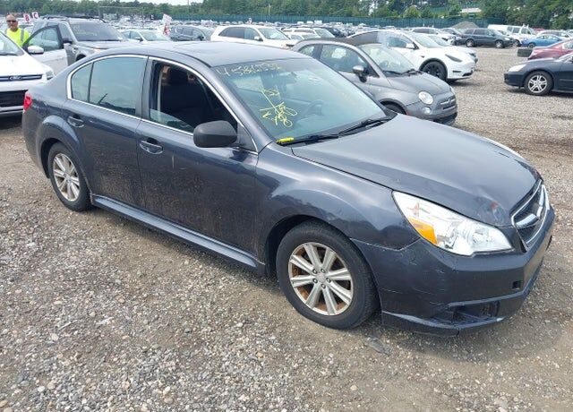 2011 SUBARU Legacy
