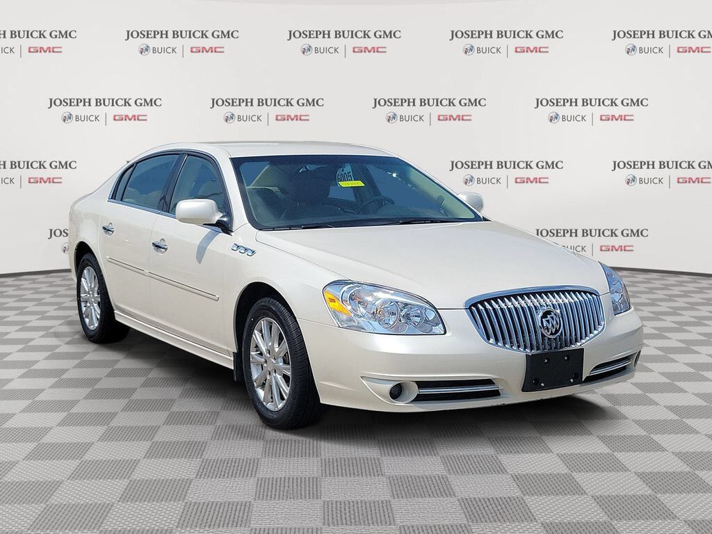 2011 BUICK Lucerne