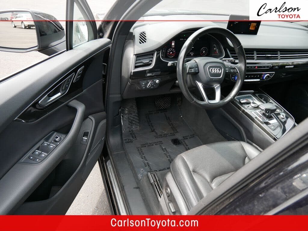 2017 AUDI Q7