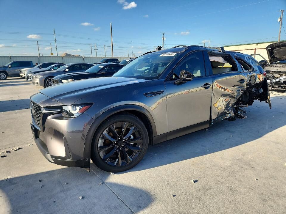 2026 MAZDA CX-90