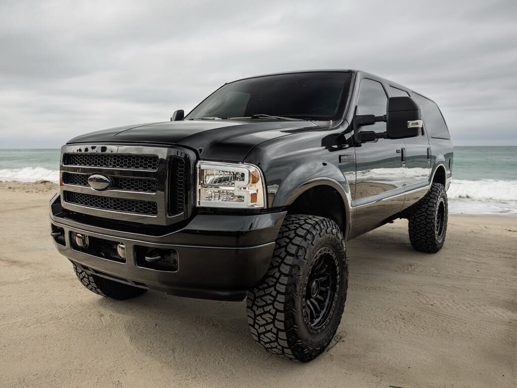 2005 FORD Excursion