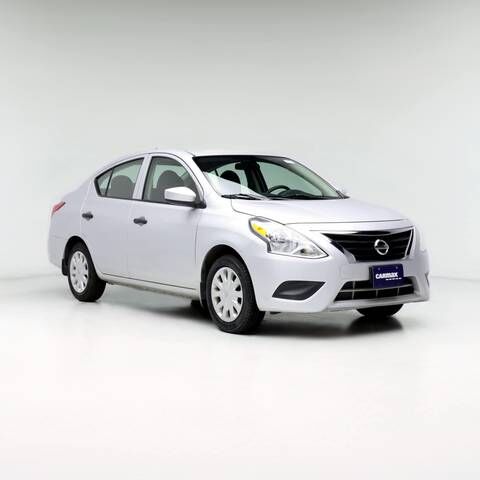 2017 NISSAN Versa