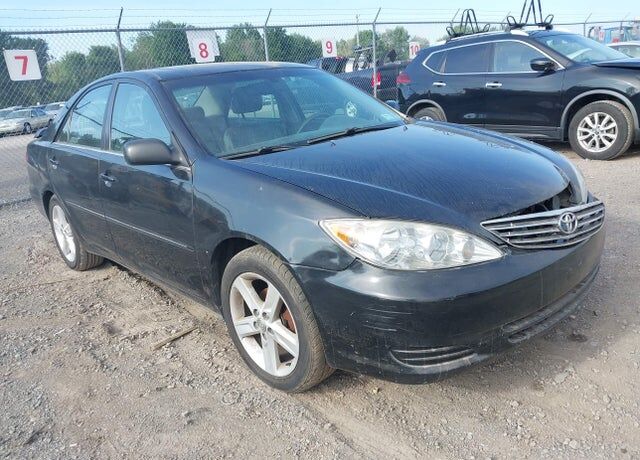 2006 TOYOTA Camry