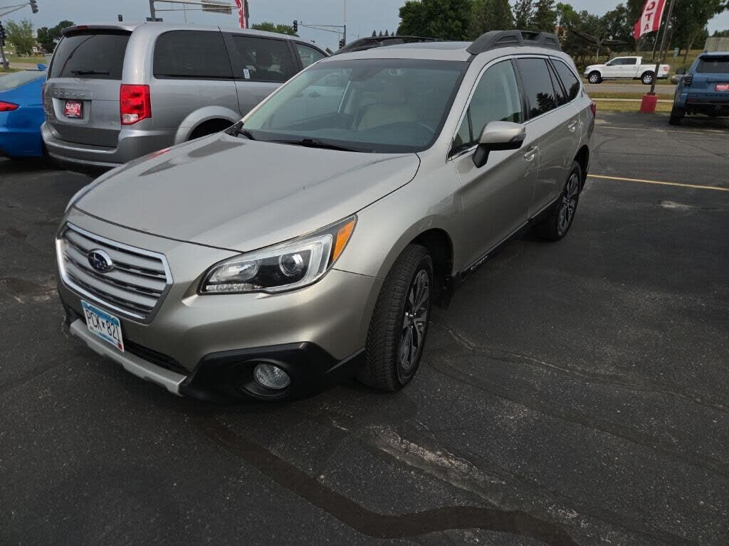 2017 SUBARU Outback