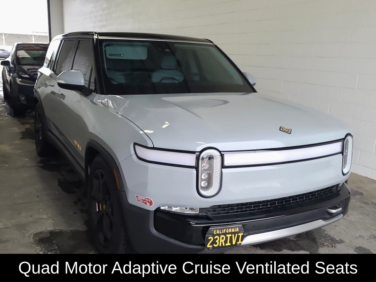 2023 RIVIAN R1S