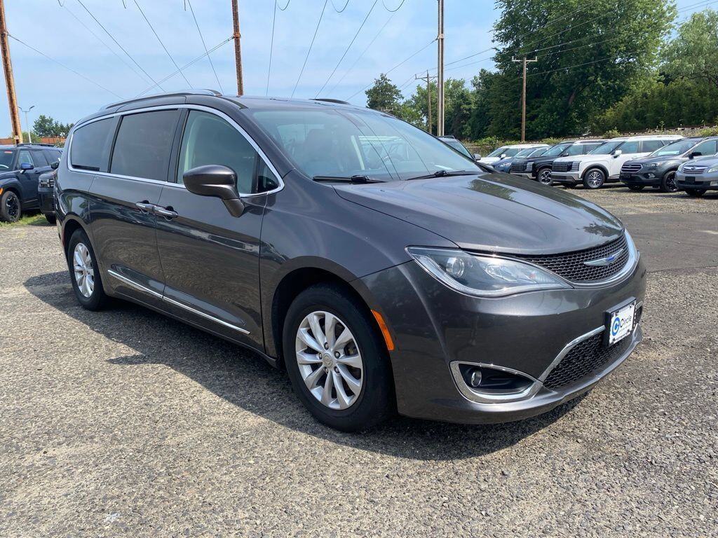 2019 CHRYSLER Pacifica