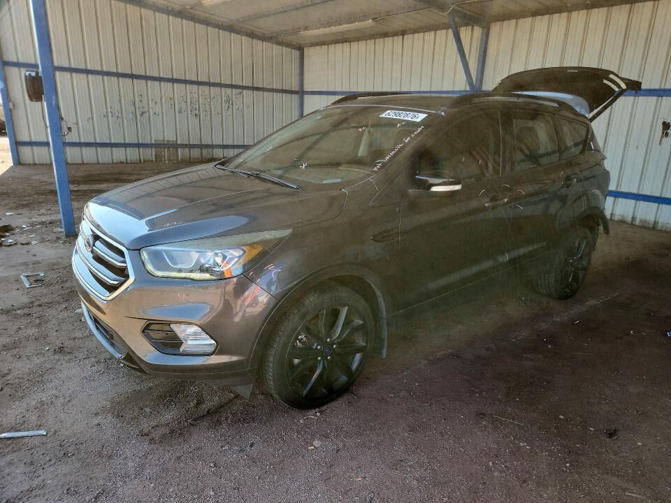 2017 FORD Escape