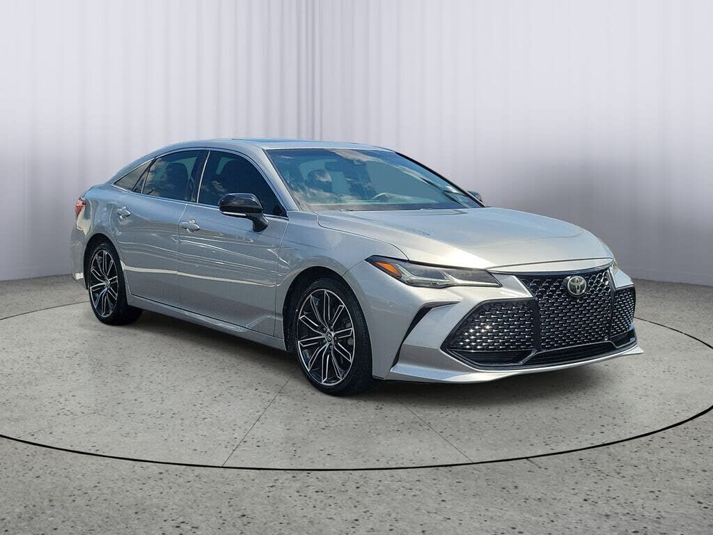 2020 TOYOTA Avalon