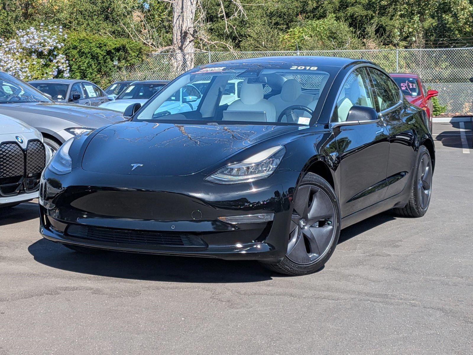 2018 TESLA Model 3