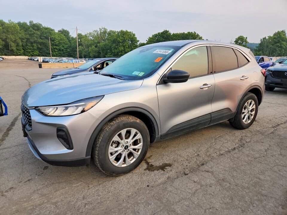 2024 FORD Escape