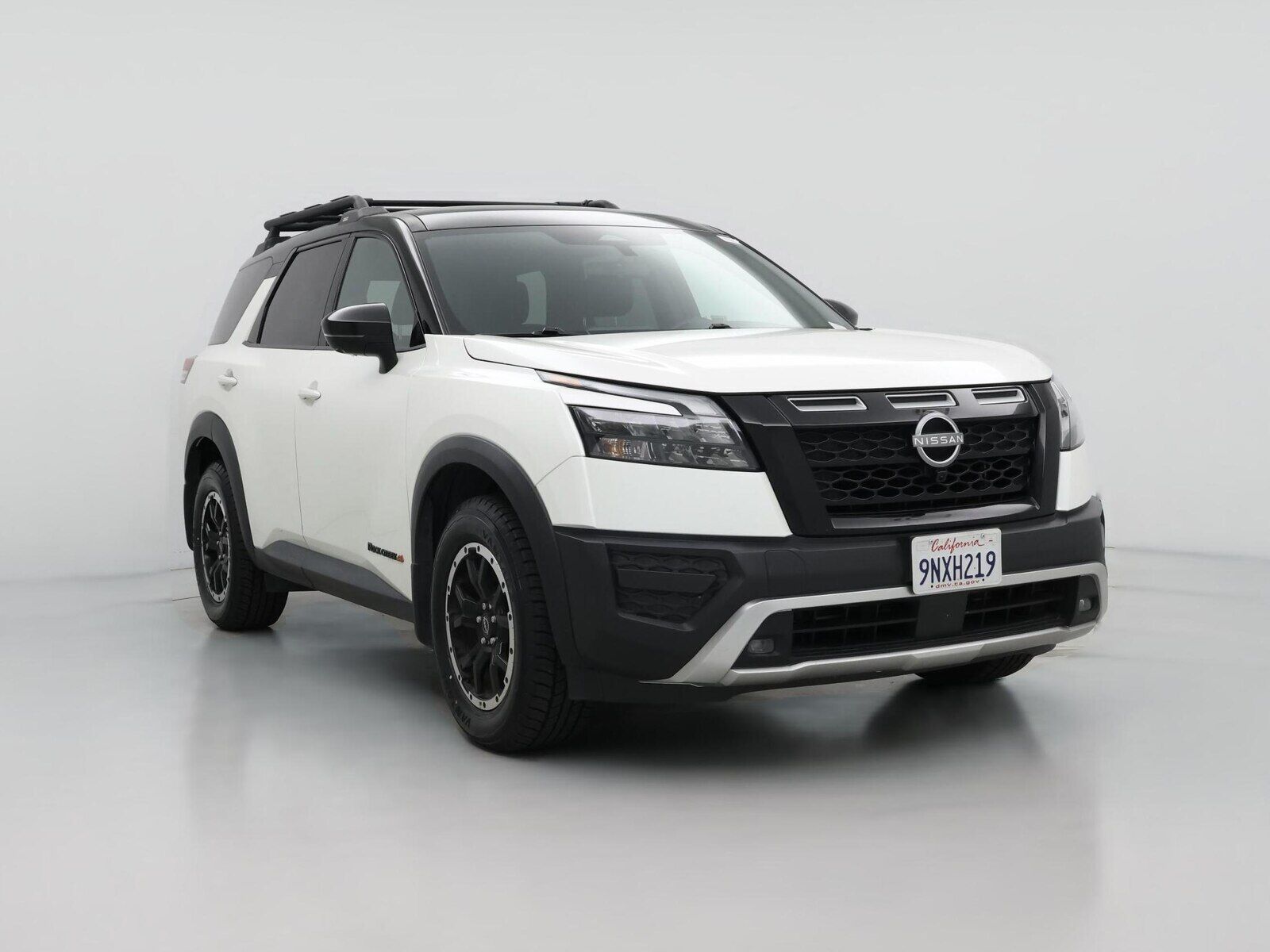 2024 NISSAN Pathfinder